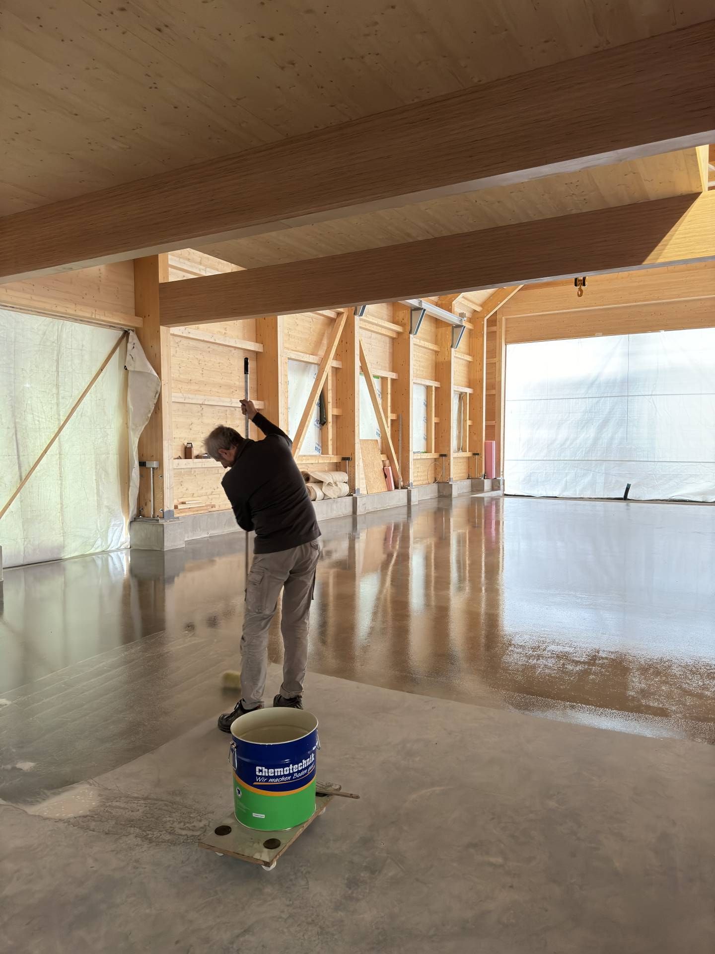 Polieren und Impragnieren_Neue Werft fur Seglegemeinschaft Munchen e.V. 7 AVB Website