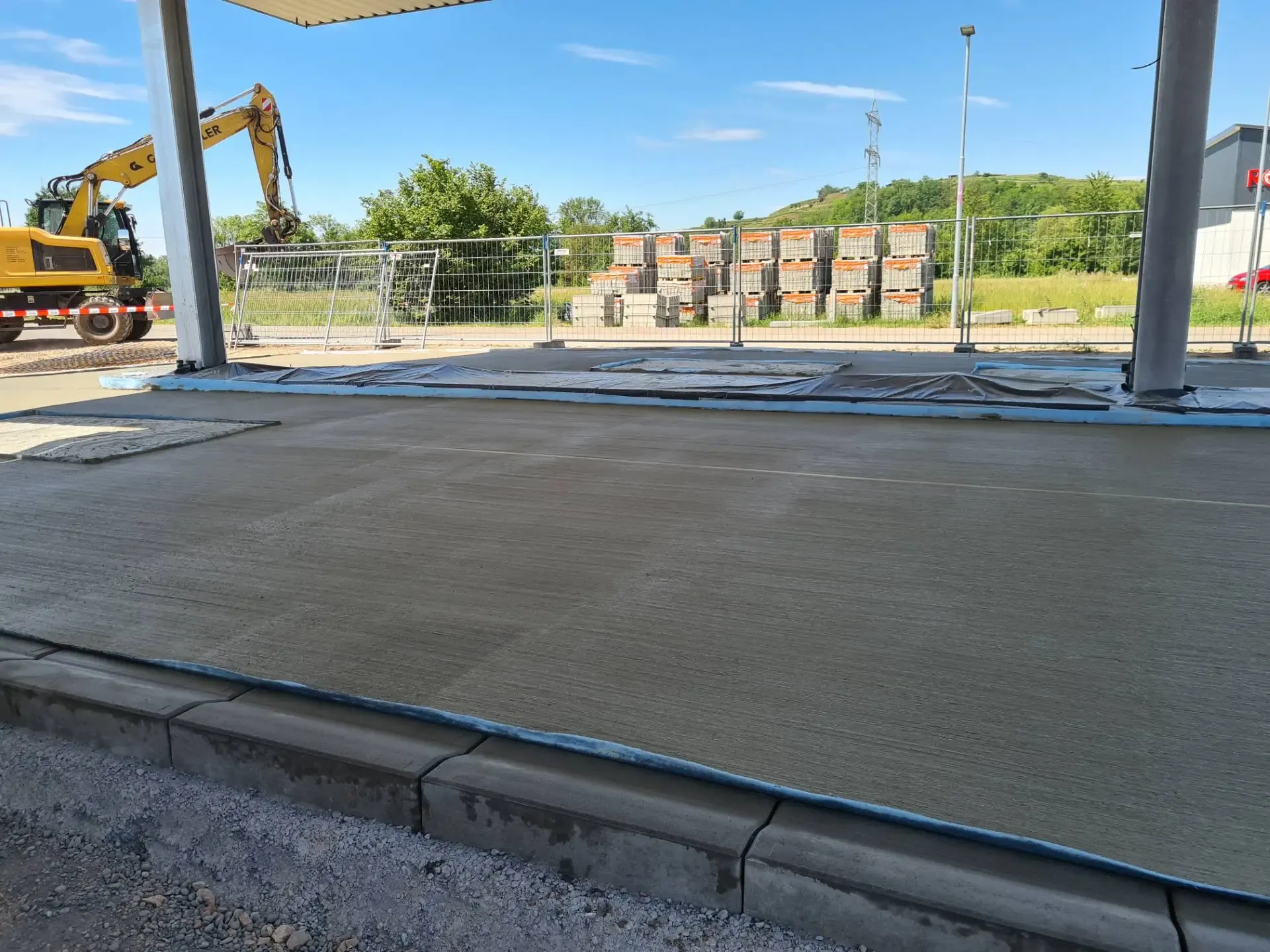 Tankstelle_Besenstrich_2