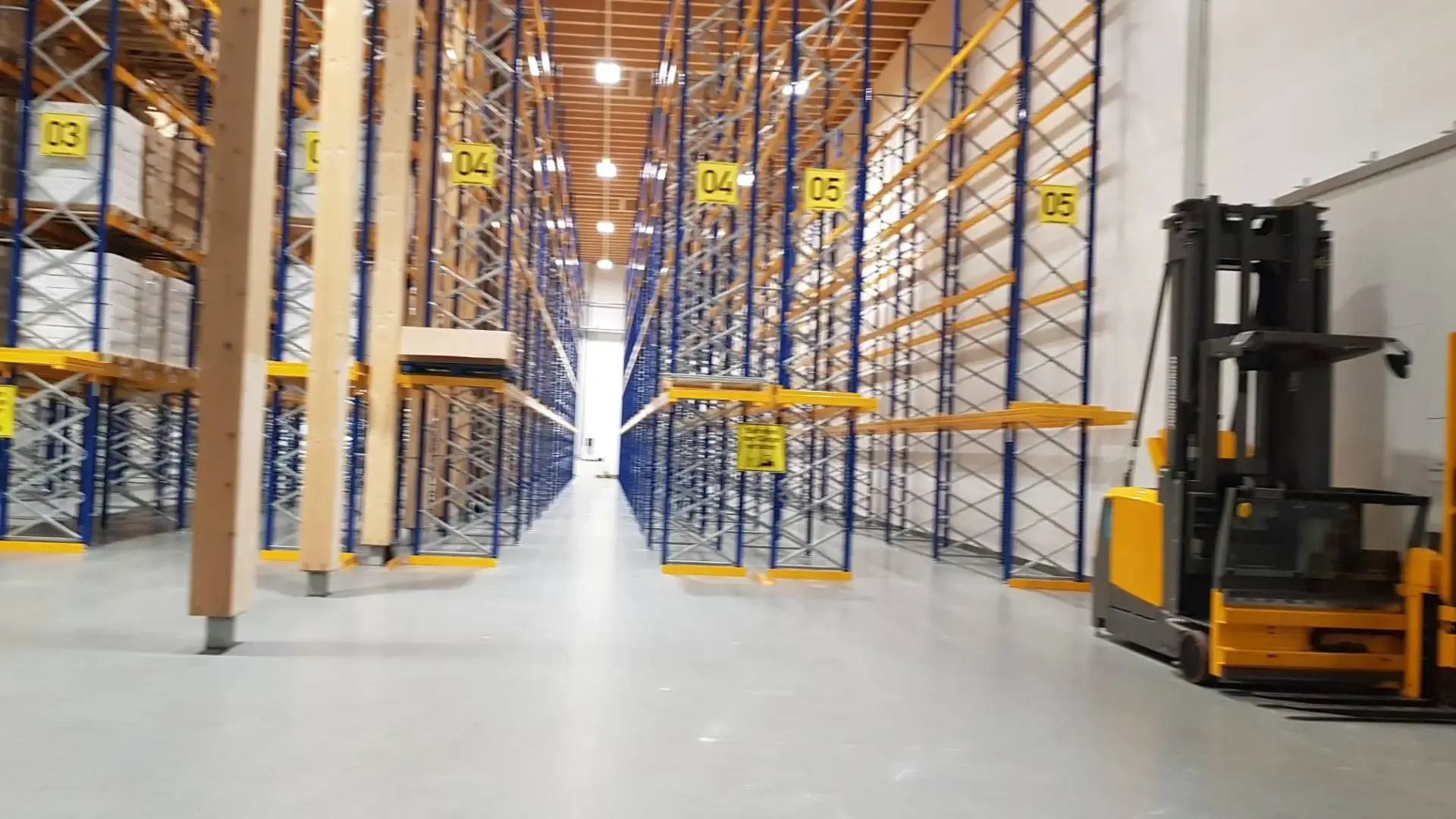 Hochregallager_entsteht_fur_Firma_PRINOTH_GmbH_14