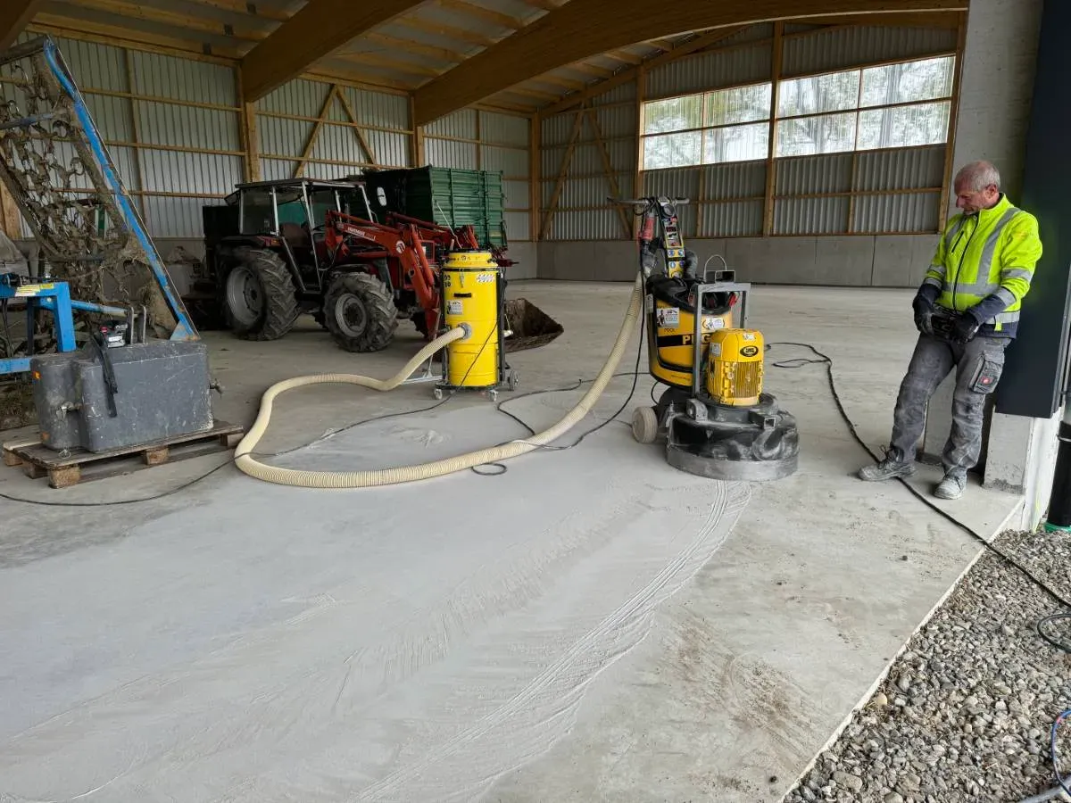 Bild von GEBRAUCHT MKS PDG-8000. <a href="index.php?option=com_tags&view=tag&id[0]=21:schleifmaschine">Schleifmaschine</a>, <a href="index.php?option=com_tags&view=tag&id[0]=26:gebraucht">Gebraucht</a>, <a href="index.php?option=com_tags&view=tag&id[0]=27:diamantschleifen">Diamantschleifen</a>