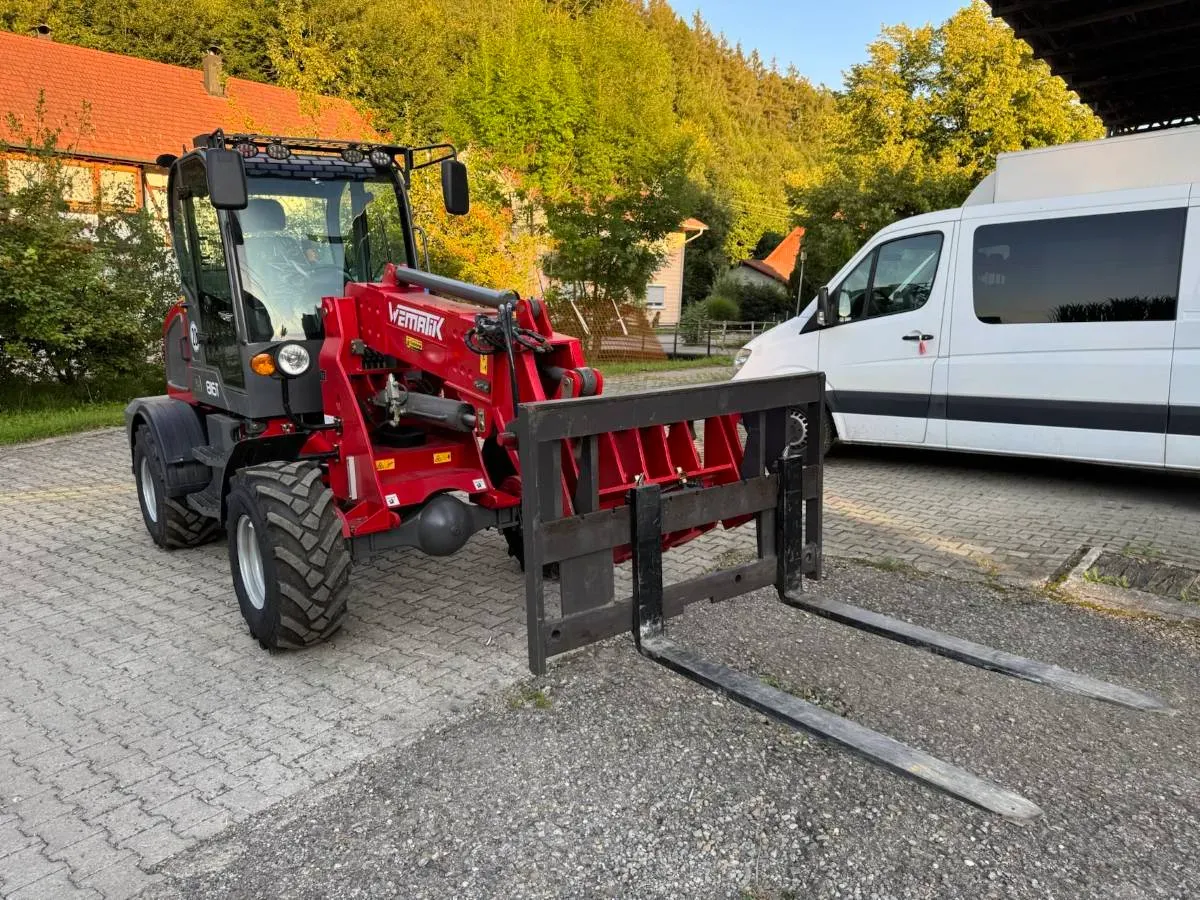 Bild von GEBRAUCHT Wematik 816T Teleskop-Radlader. <a href="index.php?option=com_tags&view=tag&id[0]=26:gebraucht">Gebraucht</a>, <a href="index.php?option=com_tags&view=tag&id[0]=28:baumaschine">Baumaschine</a>, <a href="index.php?option=com_tags&view=tag&id[0]=29:radlader">Radlader</a>